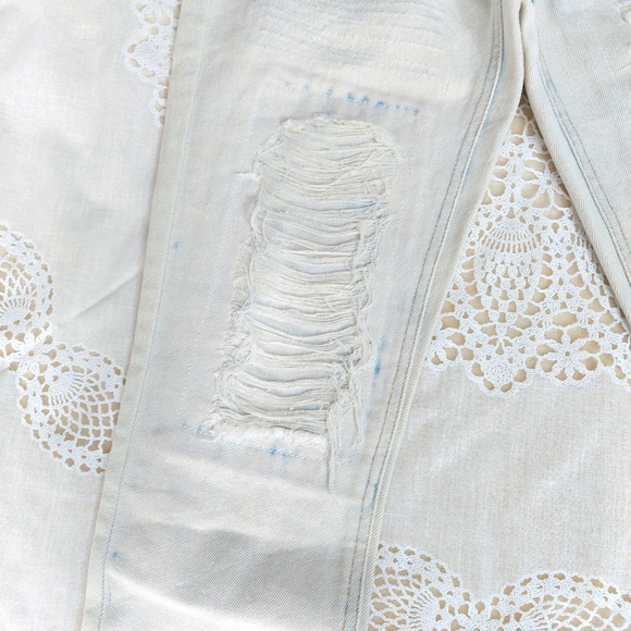 Wet Seal Bleach Distressed Jeans Sz 0 - Picture 5 of 11
